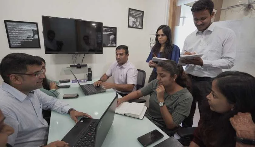 living-and-leading-a-positive-workplace-culture