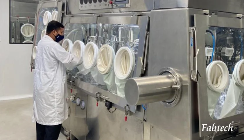 Gloves and Containment Isolator Leak Testing